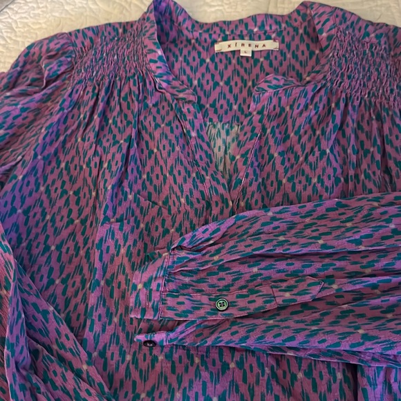 XiRENA boho blouse size L, EUC - Picture 2 of 3